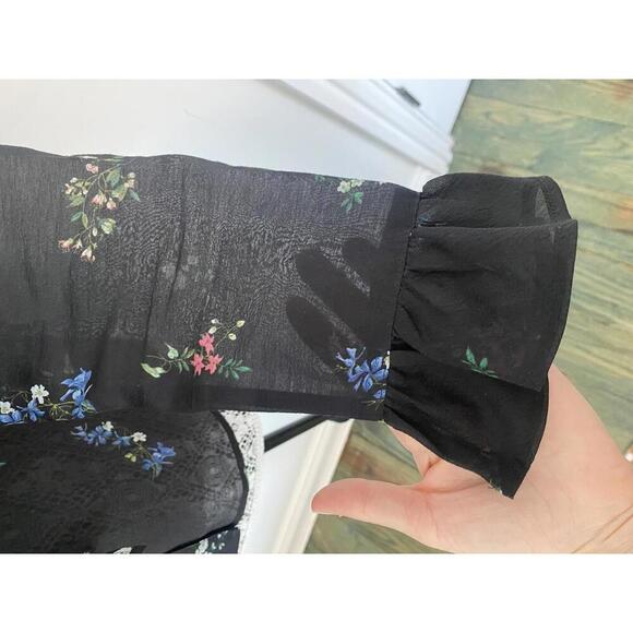 H&M Victorian gothic floral organza puff sleeve top size 8 - Picture 3 of 8